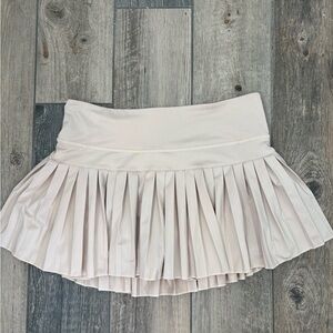 Goldhinge tennis skirt